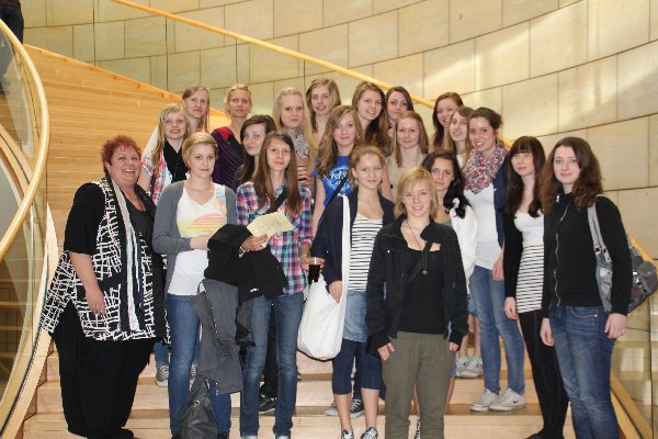Girls Day Besuch vom EBG im Landtag